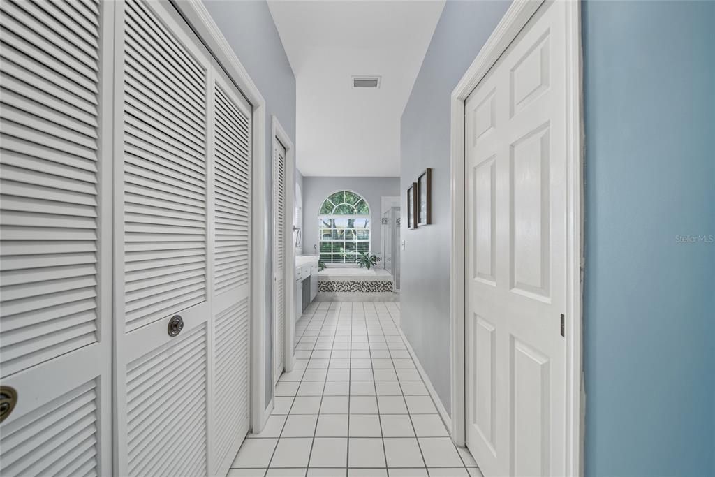 For Sale: $665,000 (4 beds, 3 baths, 2537 Square Feet)