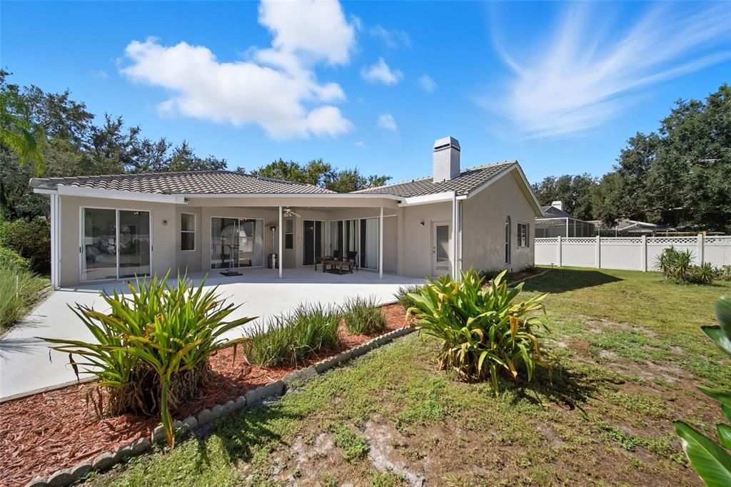 For Sale: $665,000 (4 beds, 3 baths, 2537 Square Feet)