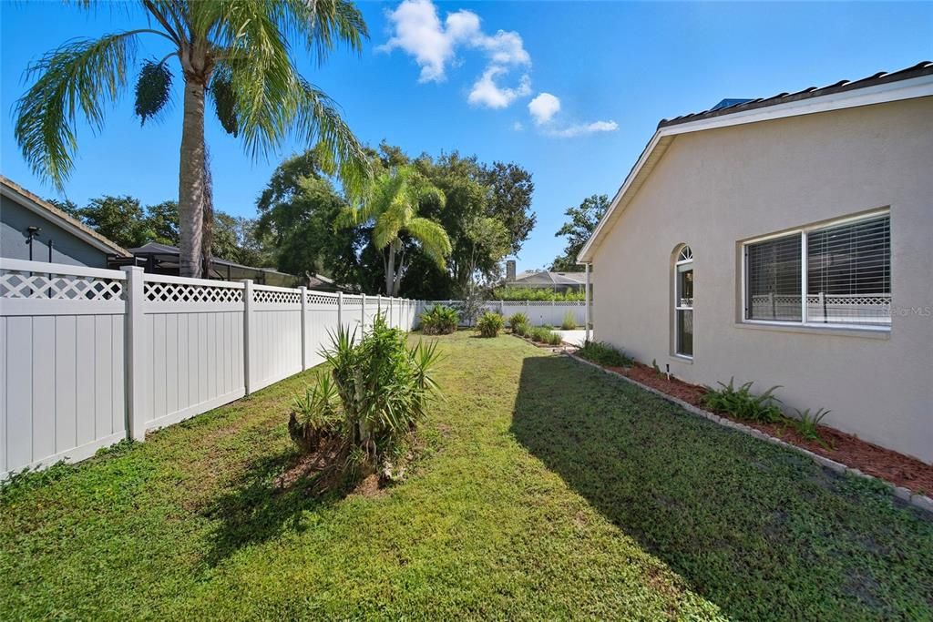 For Sale: $665,000 (4 beds, 3 baths, 2537 Square Feet)