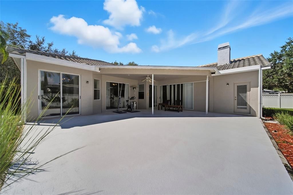 For Sale: $665,000 (4 beds, 3 baths, 2537 Square Feet)