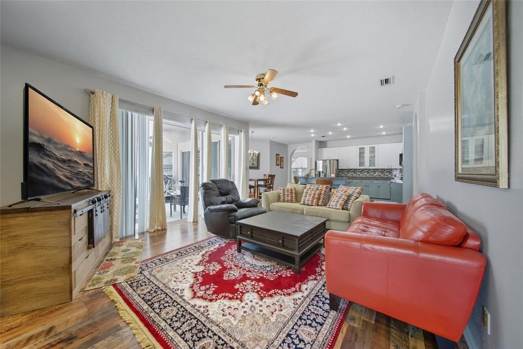 For Sale: $665,000 (4 beds, 3 baths, 2537 Square Feet)