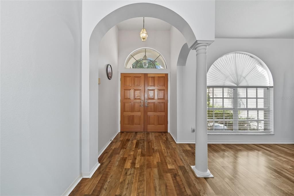 For Sale: $665,000 (4 beds, 3 baths, 2537 Square Feet)