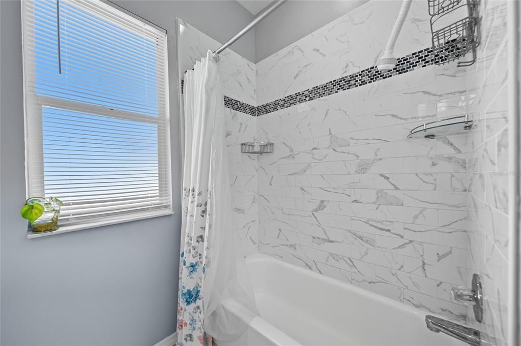 For Sale: $665,000 (4 beds, 3 baths, 2537 Square Feet)