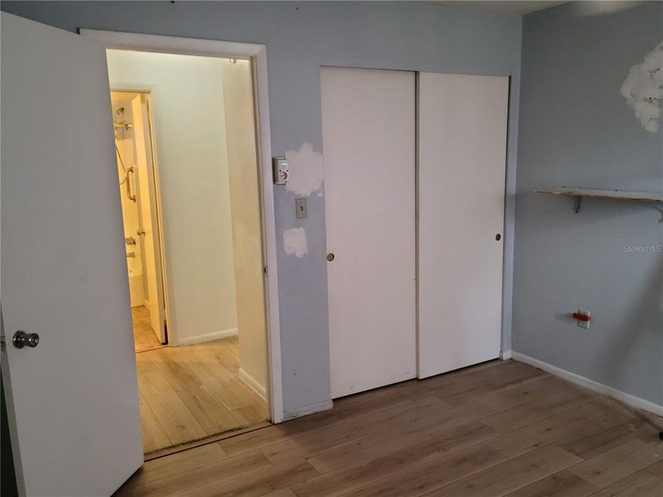 待售: $85,000 (1 贝兹, 1 浴室, 576 平方英尺)