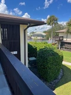 待售: $199,900 (2 贝兹, 2 浴室, 986 平方英尺)