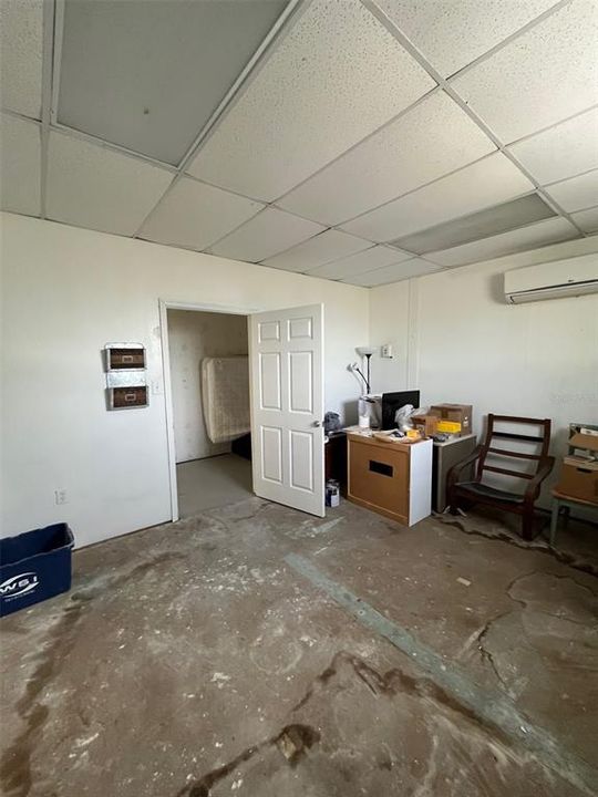 En Venta: $449,900 (2 camas, 0 baños, 2967 Pies cuadrados)