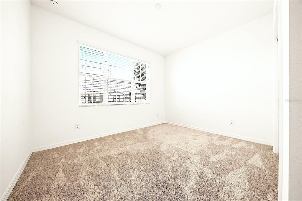 Active With Contract: $359,800 (3 beds, 3 baths, 2703 Square Feet)