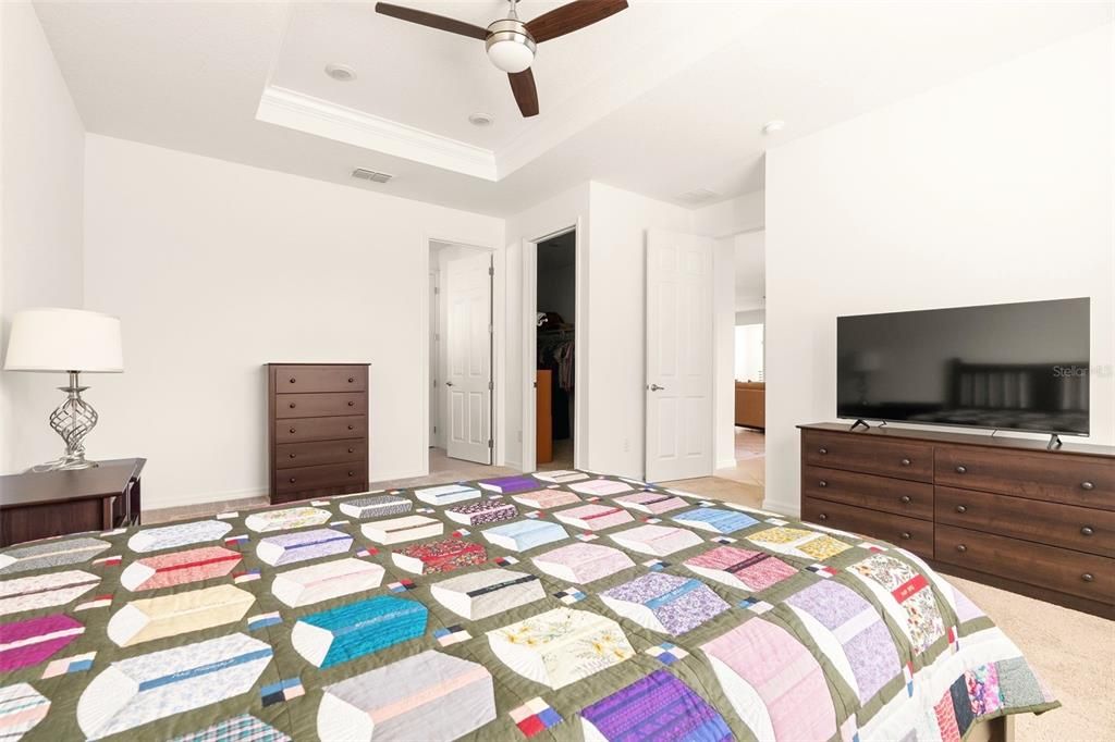 Active With Contract: $359,800 (3 beds, 3 baths, 2703 Square Feet)