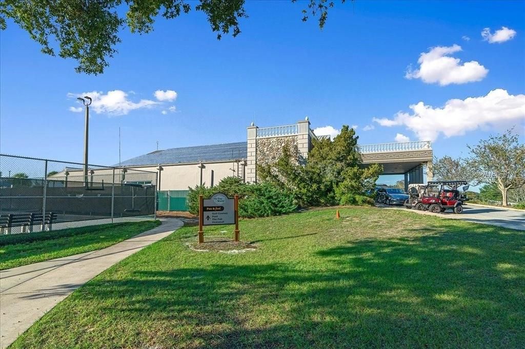 Active With Contract: $359,800 (3 beds, 3 baths, 2703 Square Feet)