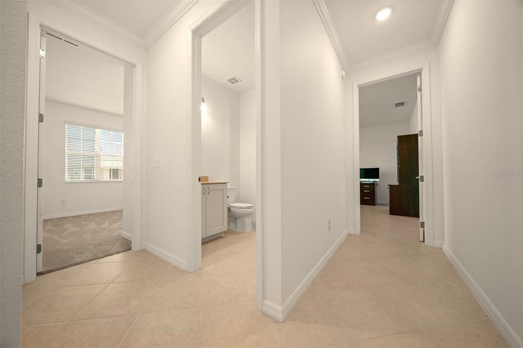 Active With Contract: $359,800 (3 beds, 3 baths, 2703 Square Feet)