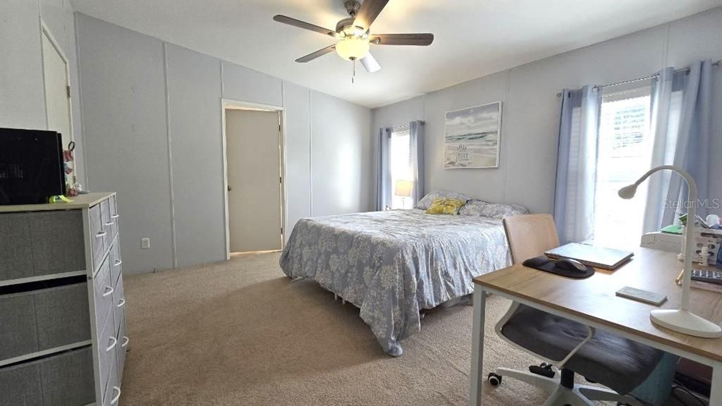 Active With Contract: $199,000 (4 beds, 2 baths, 1566 Square Feet)