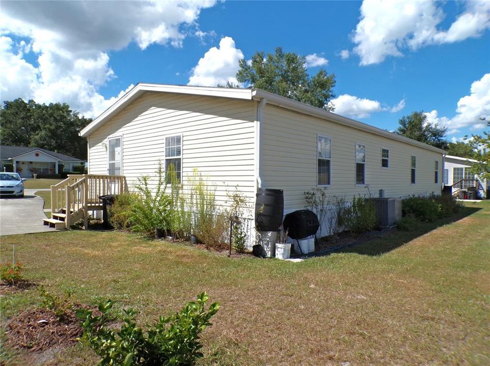 Active With Contract: $199,000 (4 beds, 2 baths, 1566 Square Feet)