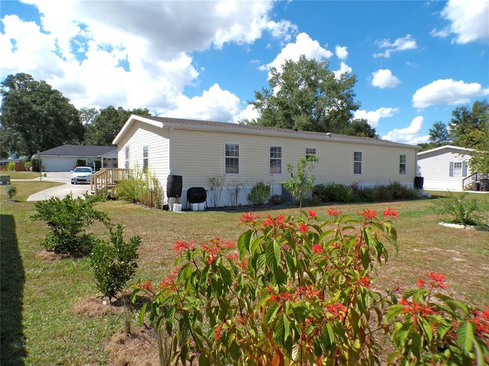 Active With Contract: $199,000 (4 beds, 2 baths, 1566 Square Feet)