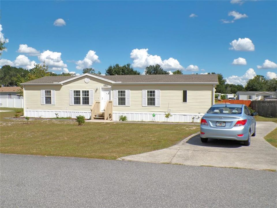 Active With Contract: $199,000 (4 beds, 2 baths, 1566 Square Feet)
