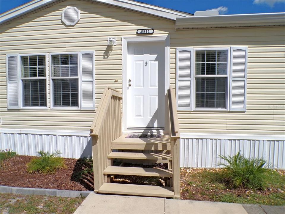 Active With Contract: $199,000 (4 beds, 2 baths, 1566 Square Feet)