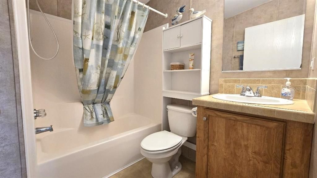 Active With Contract: $199,000 (4 beds, 2 baths, 1566 Square Feet)