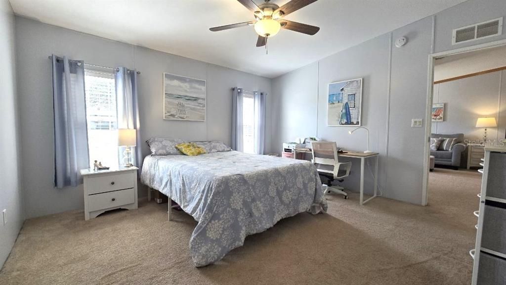 Active With Contract: $199,000 (4 beds, 2 baths, 1566 Square Feet)