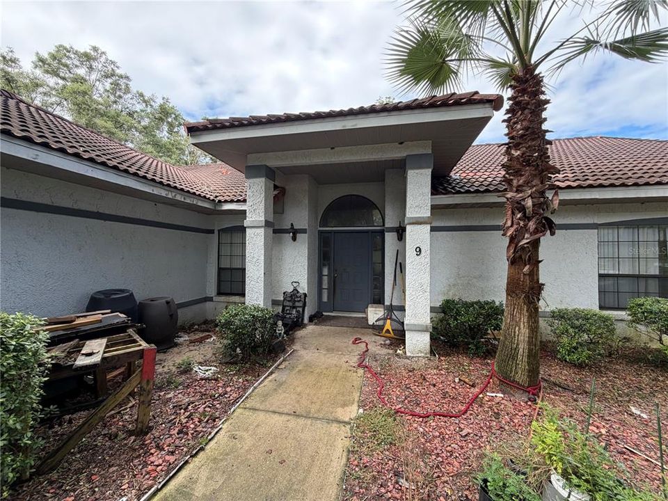 For Sale: $459,000 (3 beds, 2 baths, 2293 Square Feet)