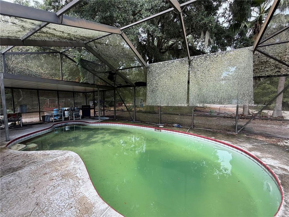 For Sale: $459,000 (3 beds, 2 baths, 2293 Square Feet)