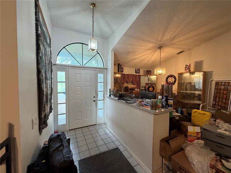 For Sale: $459,000 (3 beds, 2 baths, 2293 Square Feet)