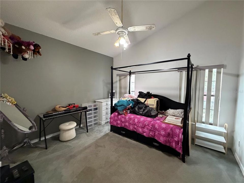 For Sale: $459,000 (3 beds, 2 baths, 2293 Square Feet)