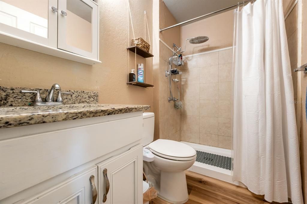 Active With Contract: $259,900 (3 beds, 2 baths, 1344 Square Feet)