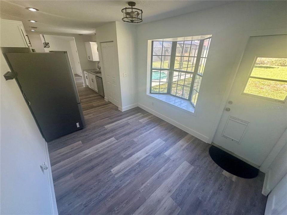 待售: $299,500 (3 贝兹, 2 浴室, 1460 平方英尺)