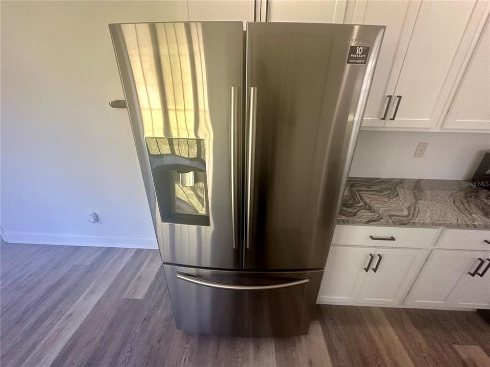 待售: $299,500 (3 贝兹, 2 浴室, 1460 平方英尺)