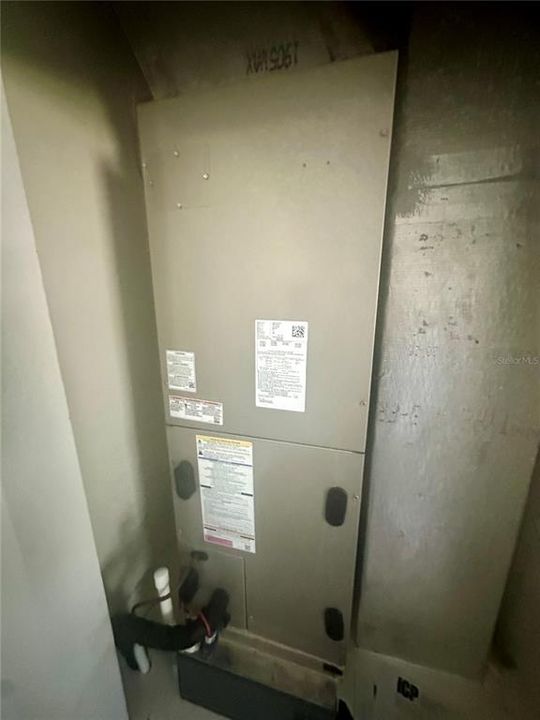 待售: $299,500 (3 贝兹, 2 浴室, 1460 平方英尺)