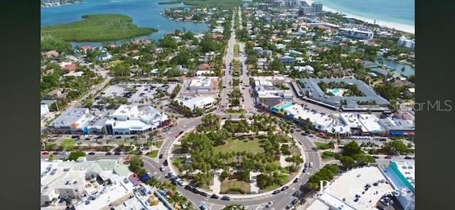 For Sale: $1,179,000 (4 beds, 3 baths, 3051 Square Feet)