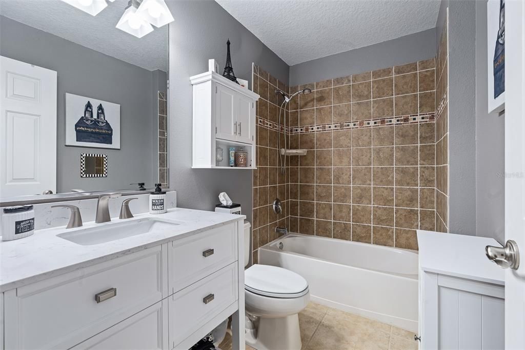 待售: $750,000 (4 贝兹, 3 浴室, 2910 平方英尺)