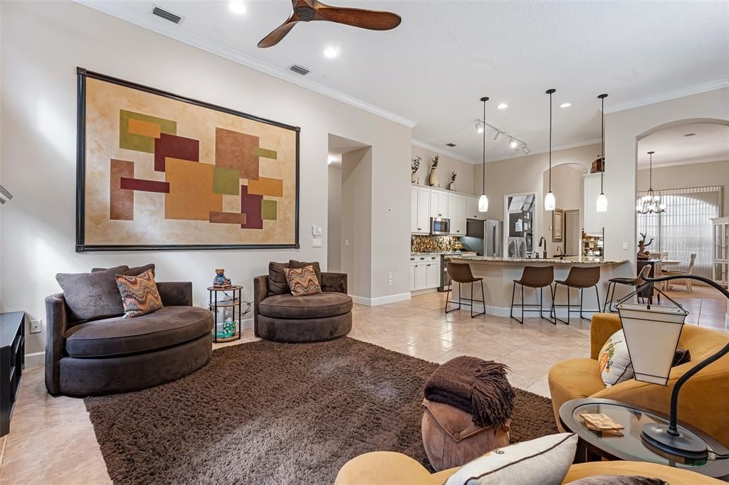 待售: $750,000 (4 贝兹, 3 浴室, 2910 平方英尺)