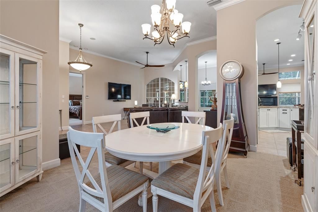 待售: $750,000 (4 贝兹, 3 浴室, 2910 平方英尺)