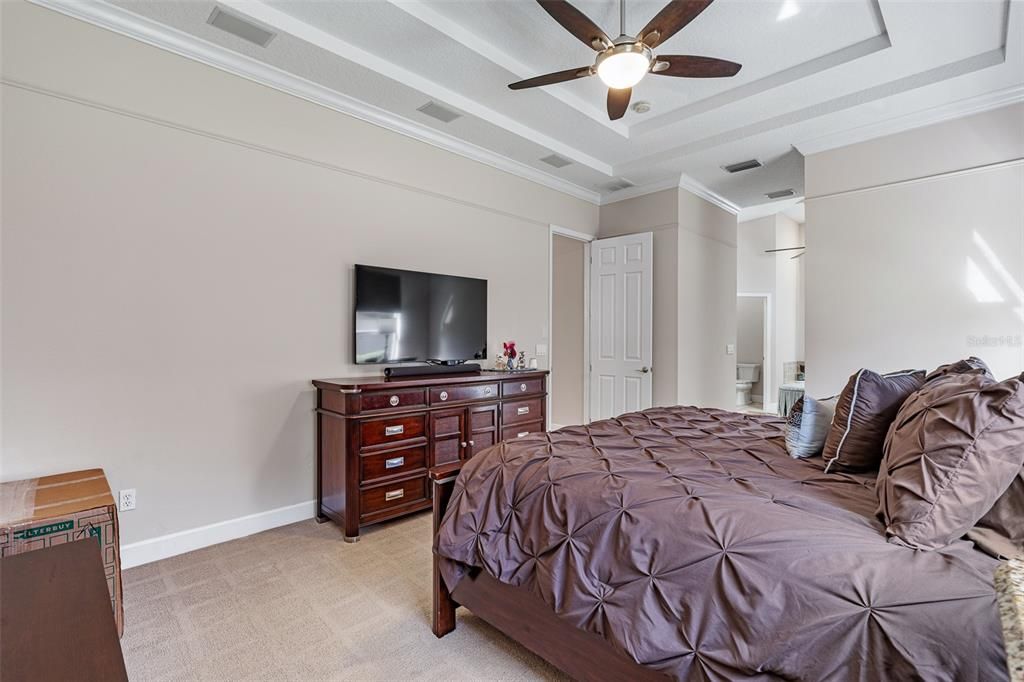 待售: $750,000 (4 贝兹, 3 浴室, 2910 平方英尺)