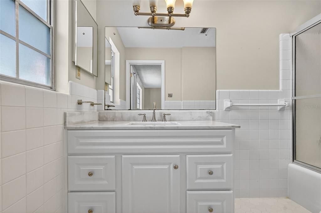 待售: $575,000 (4 贝兹, 2 浴室, 2617 平方英尺)