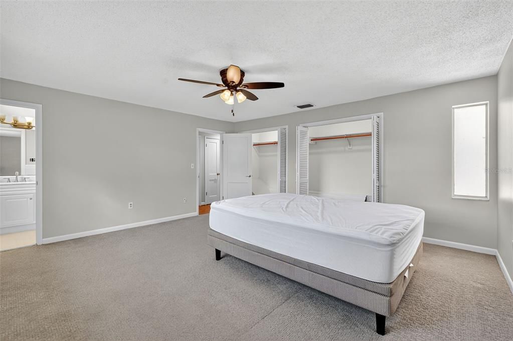 待售: $575,000 (4 贝兹, 2 浴室, 2617 平方英尺)