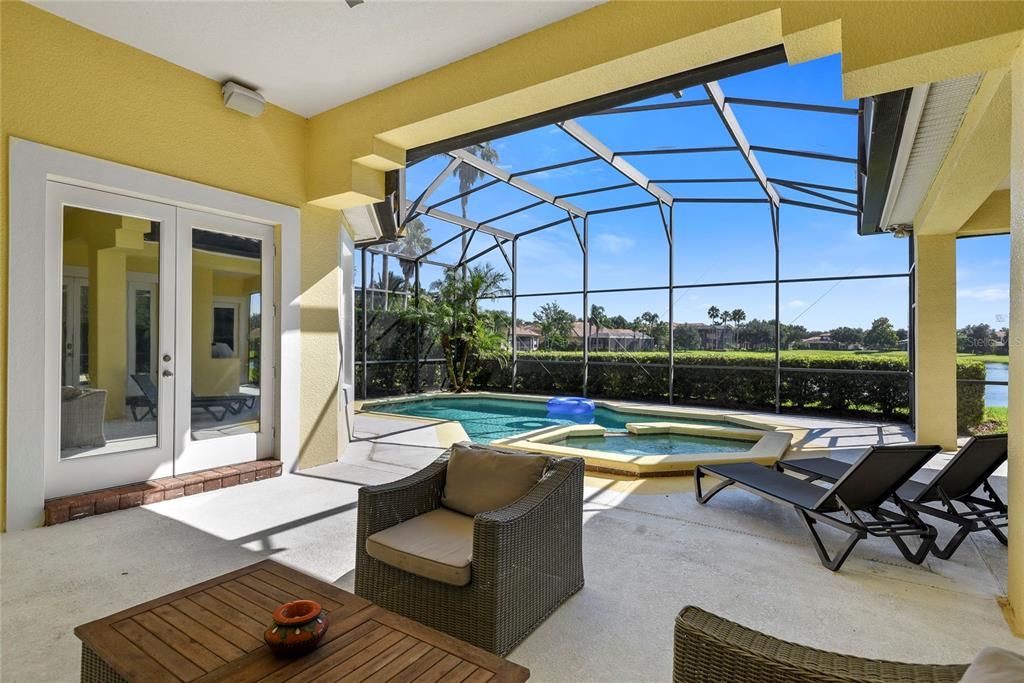 For Sale: $1,950,000 (5 beds, 4 baths, 4489 Square Feet)