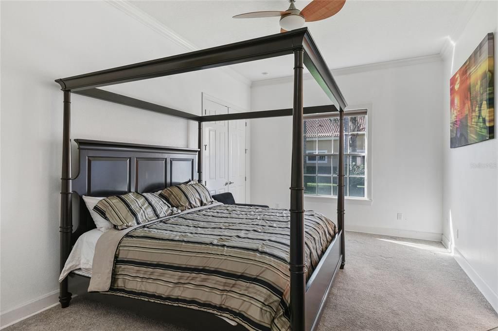 For Sale: $1,950,000 (5 beds, 4 baths, 4489 Square Feet)