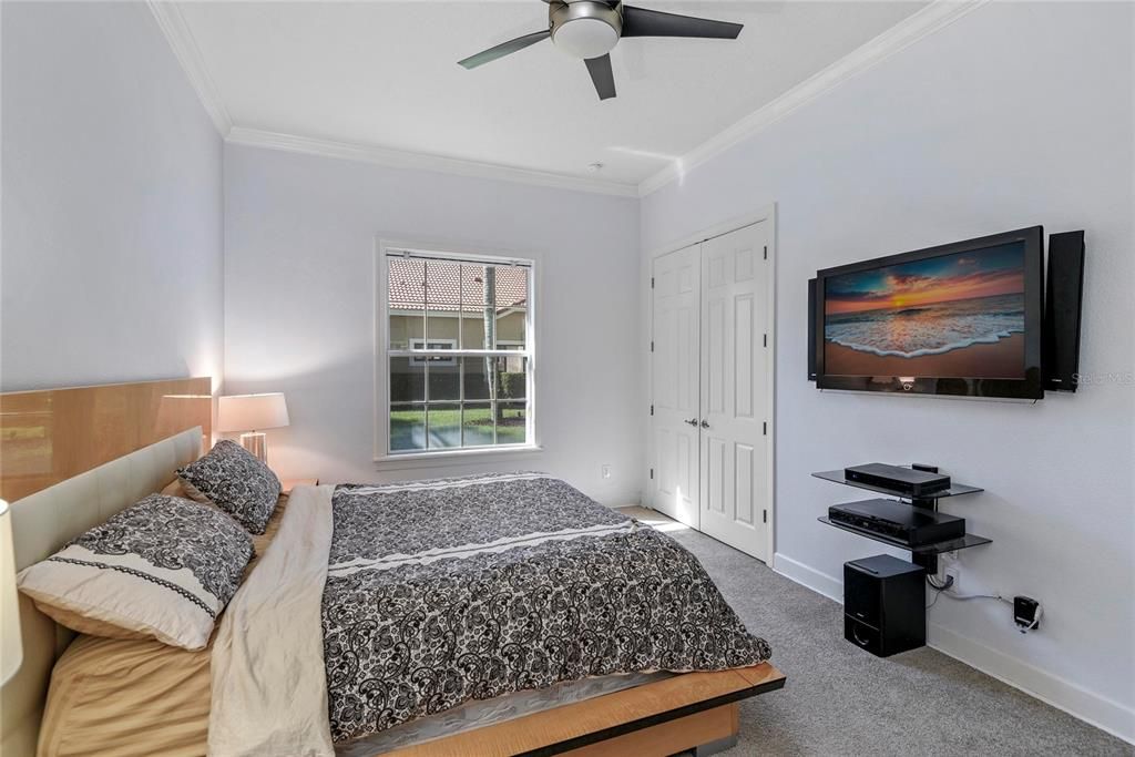 For Sale: $1,950,000 (5 beds, 4 baths, 4489 Square Feet)