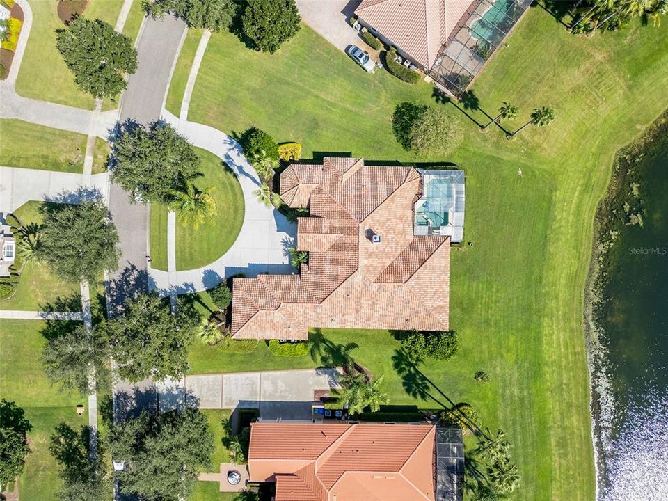 For Sale: $1,950,000 (5 beds, 4 baths, 4489 Square Feet)