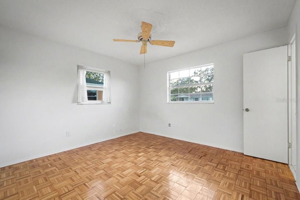 For Sale: $249,900 (3 beds, 2 baths, 1206 Square Feet)