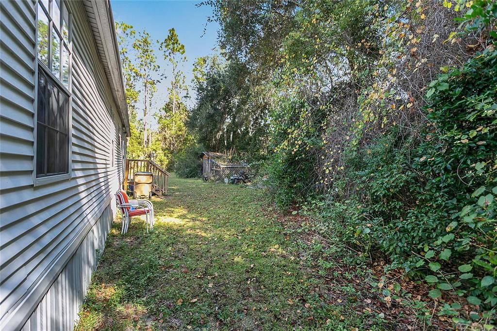 For Sale: $250,000 (3 beds, 2 baths, 1404 Square Feet)