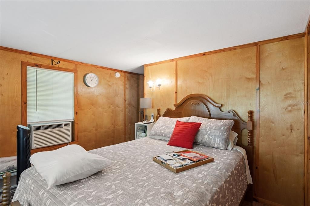 На продажу: $200,000 (3 спален, 2 ванн, 980 Квадратных фут)