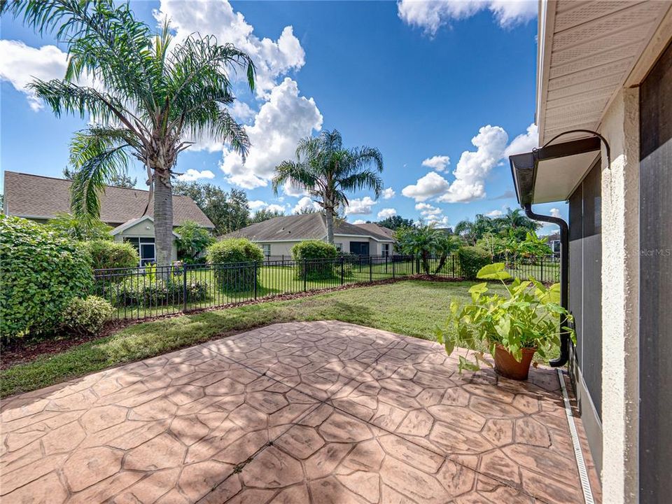 На продажу: $465,000 (3 спален, 2 ванн, 1935 Квадратных фут)