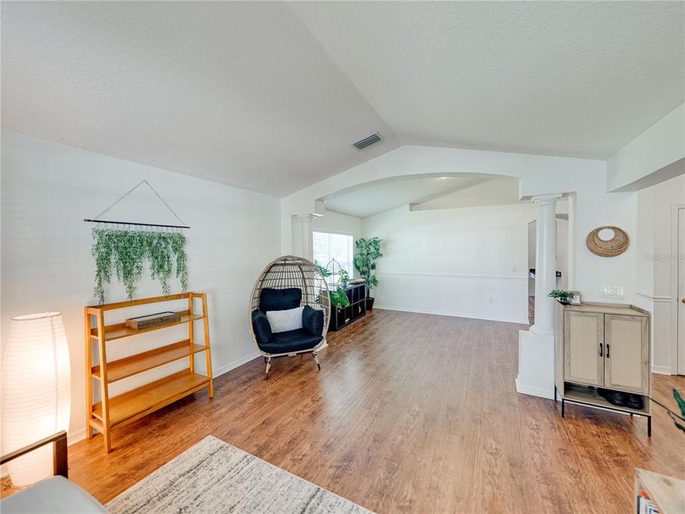 На продажу: $465,000 (3 спален, 2 ванн, 1935 Квадратных фут)