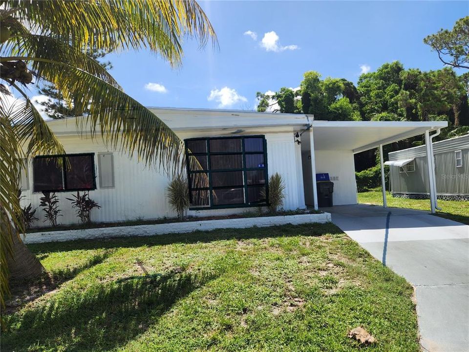 For Sale: $59,000 (2 beds, 2 baths, 1156 Square Feet)