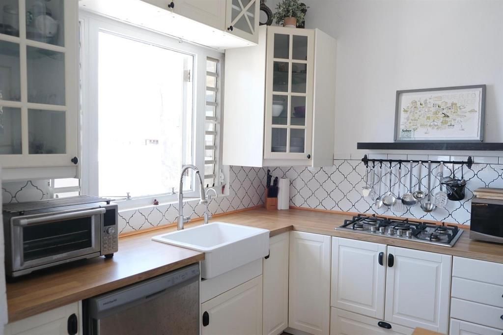 En Venta: $595,000 (3 camas, 1 baños, 1016 Pies cuadrados)