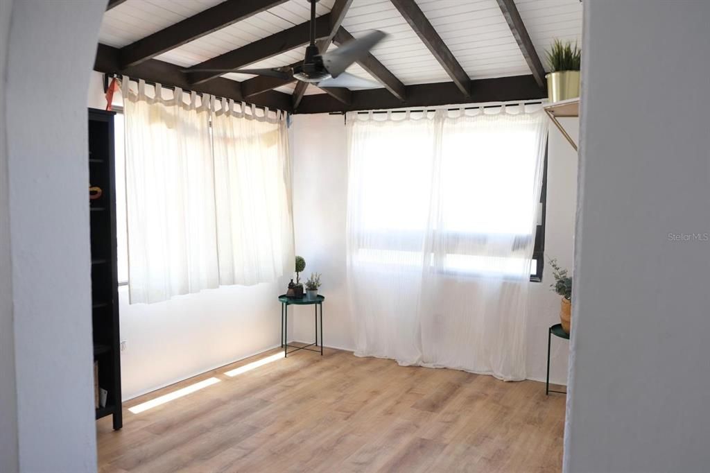 En Venta: $595,000 (3 camas, 1 baños, 1016 Pies cuadrados)