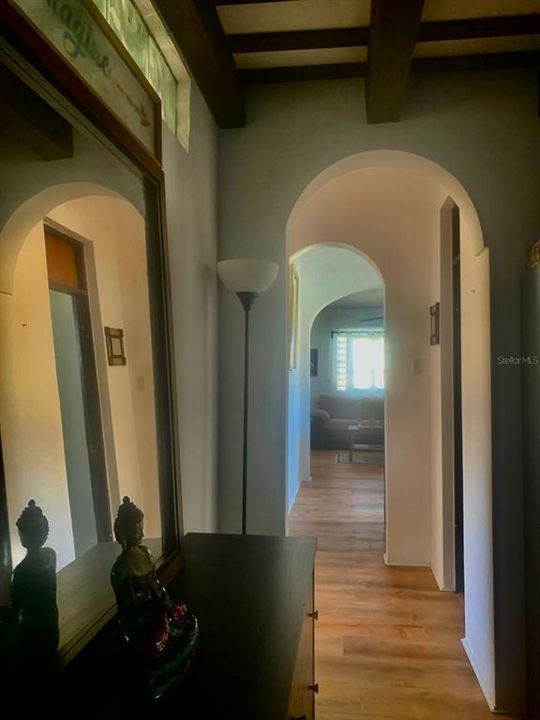 En Venta: $595,000 (3 camas, 1 baños, 1016 Pies cuadrados)