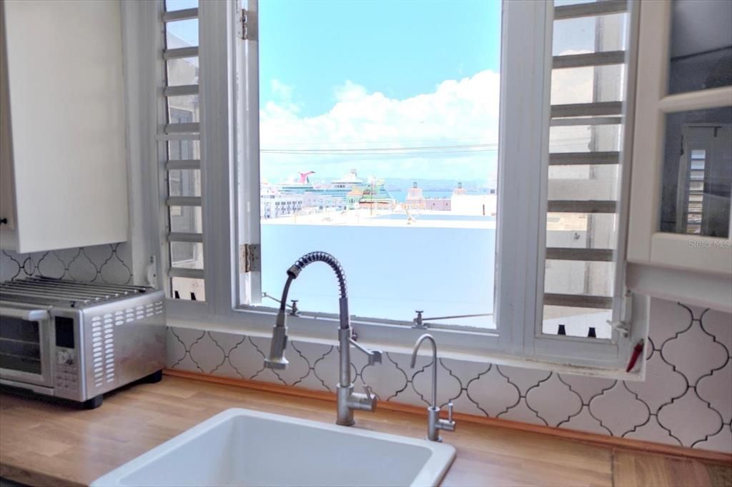 En Venta: $595,000 (3 camas, 1 baños, 1016 Pies cuadrados)